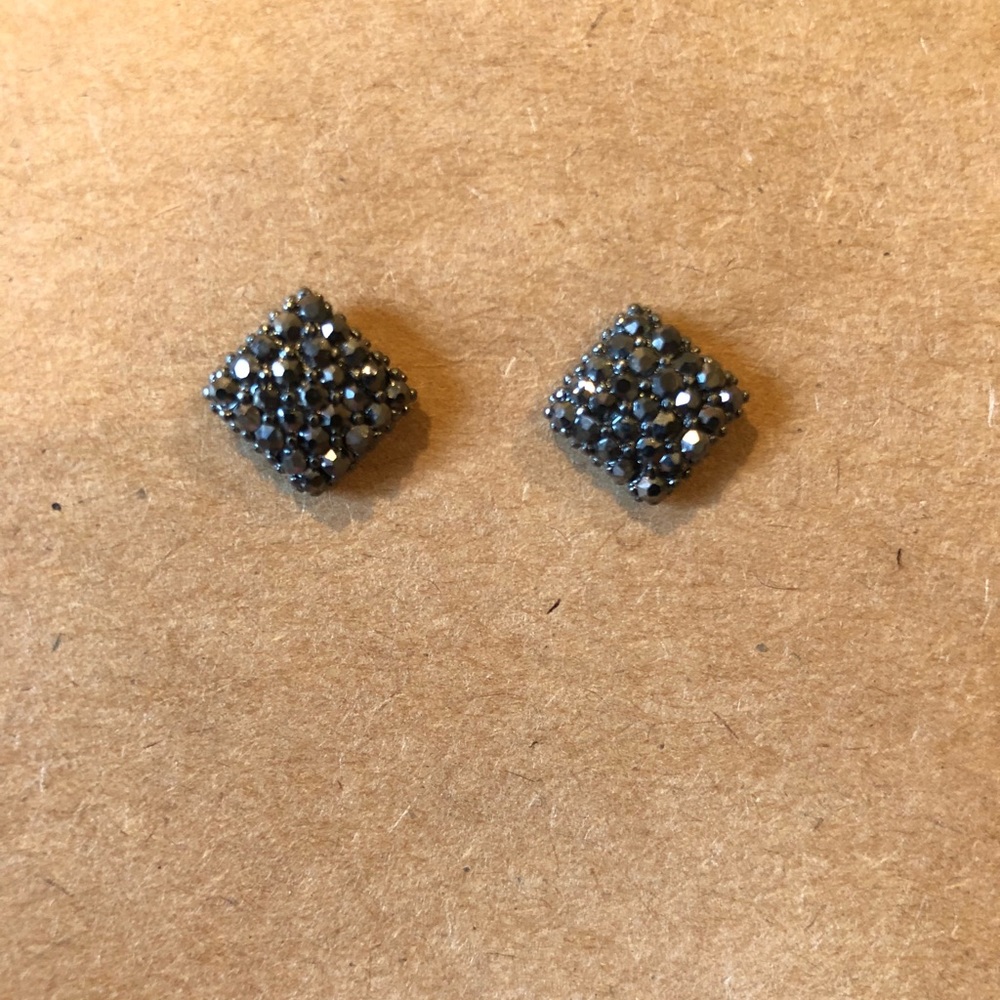 Stud Earings